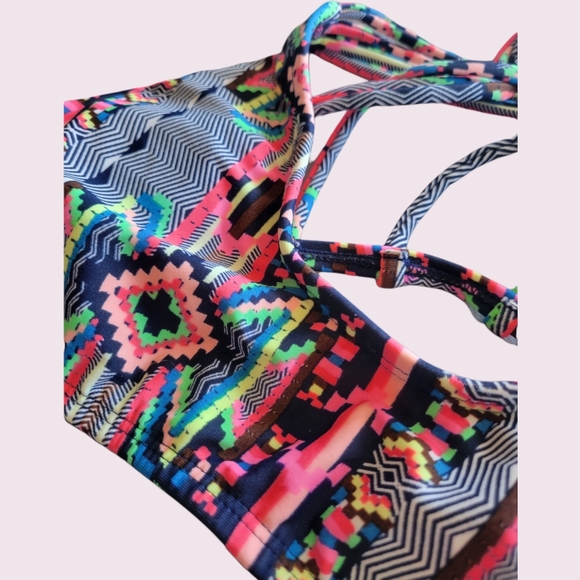 3/$25 - F21 Strappy Bikini Set - Picture 3 of 3